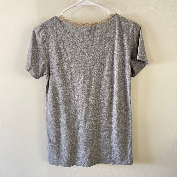 J Crew Gold Metallic Trim Crewneck T-Shirt Womens X-Small Grey Gold Basic Casual - Picture 3 of 9